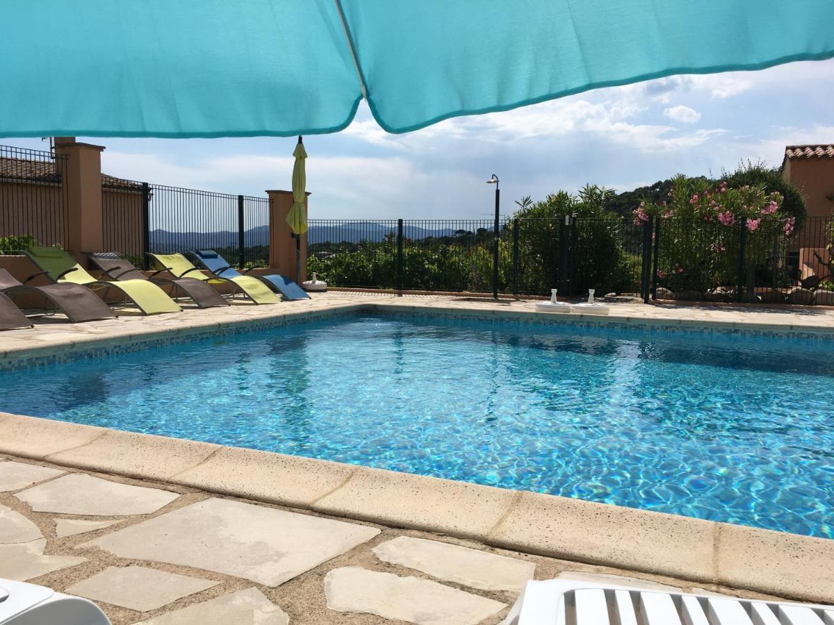Appartamento Les Oliviers Grimaud Esterno foto