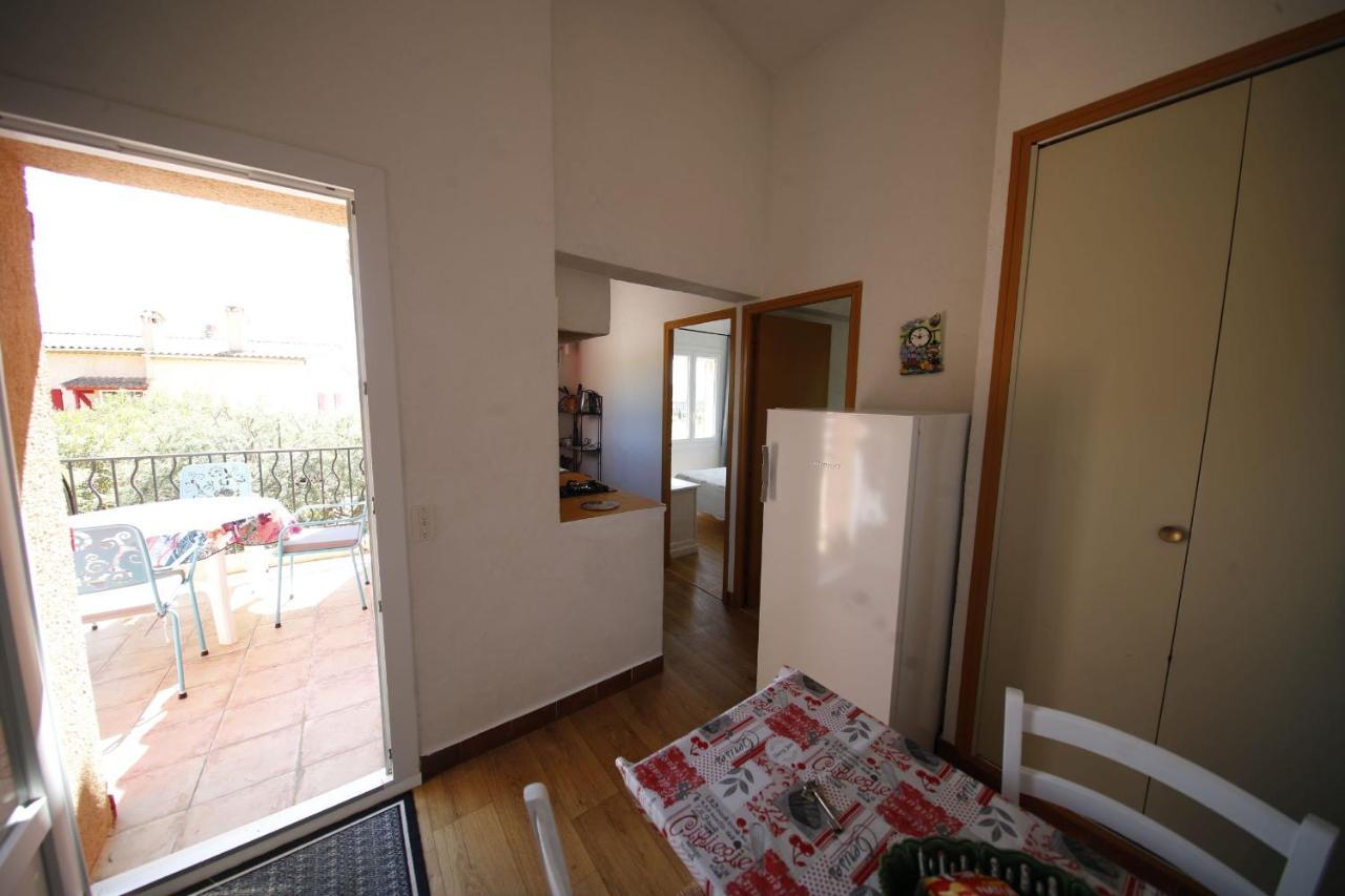 Appartamento Les Oliviers Grimaud Esterno foto