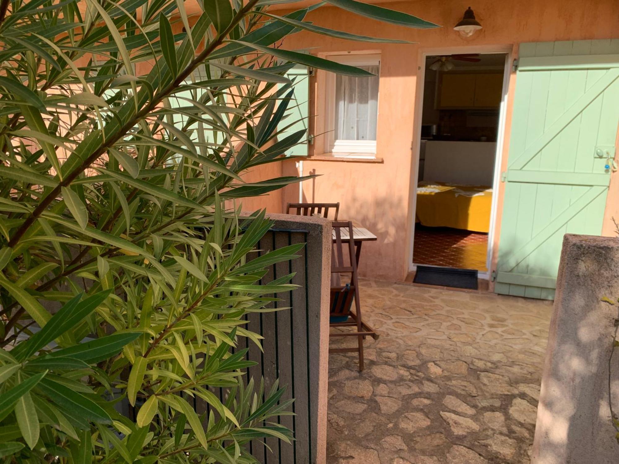 Appartamento Les Oliviers Grimaud Esterno foto