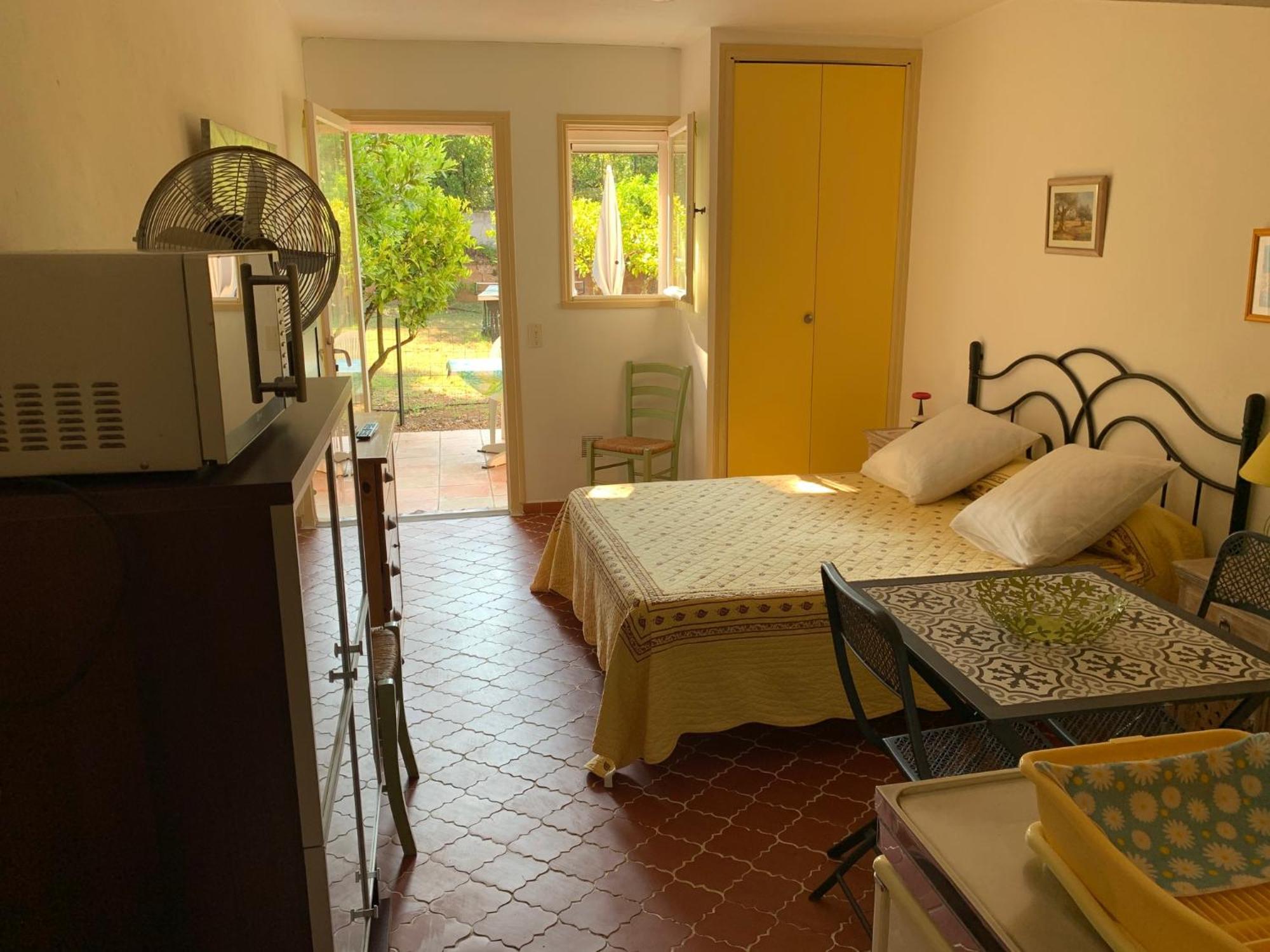 Appartamento Les Oliviers Grimaud Esterno foto