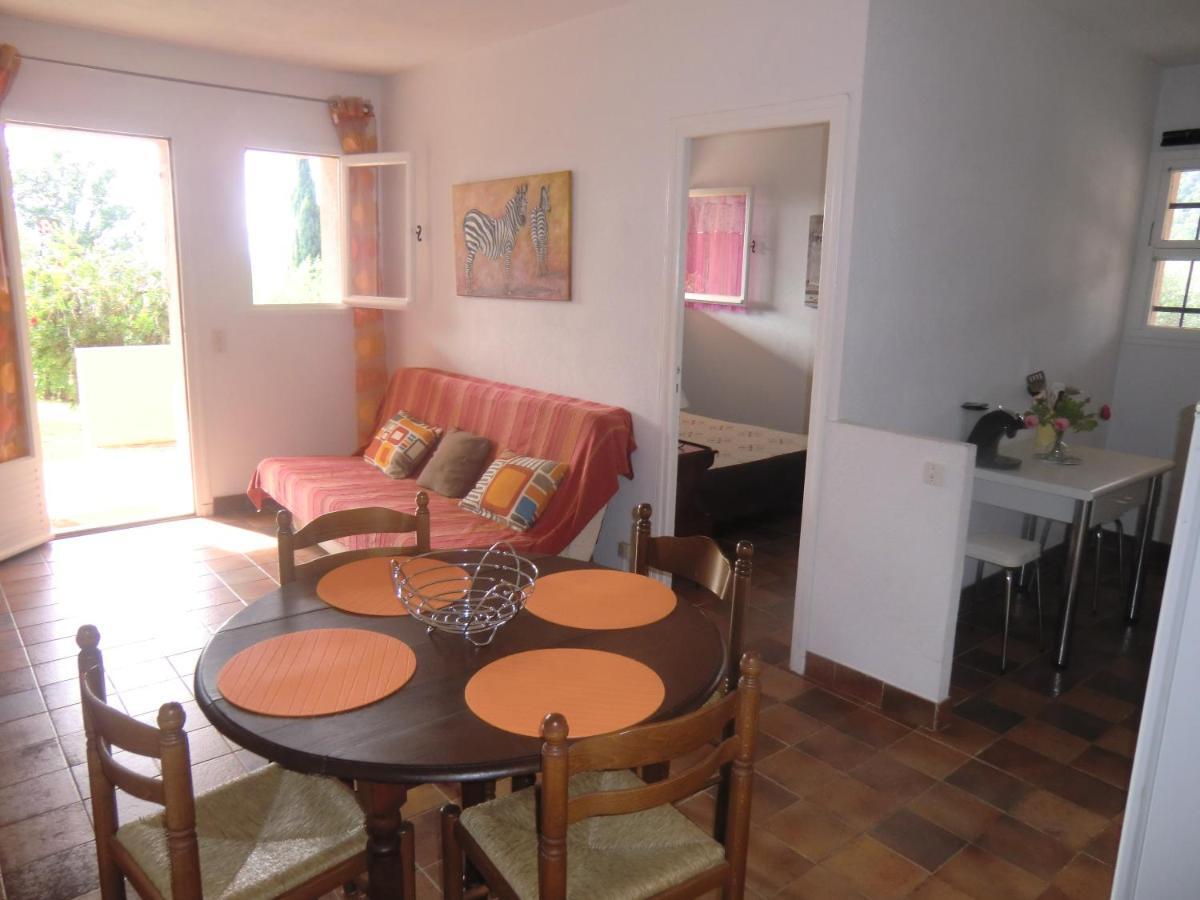 Appartamento Les Oliviers Grimaud Camera foto